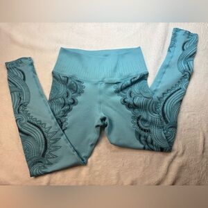 Avocado embroidered leggings in aqua.